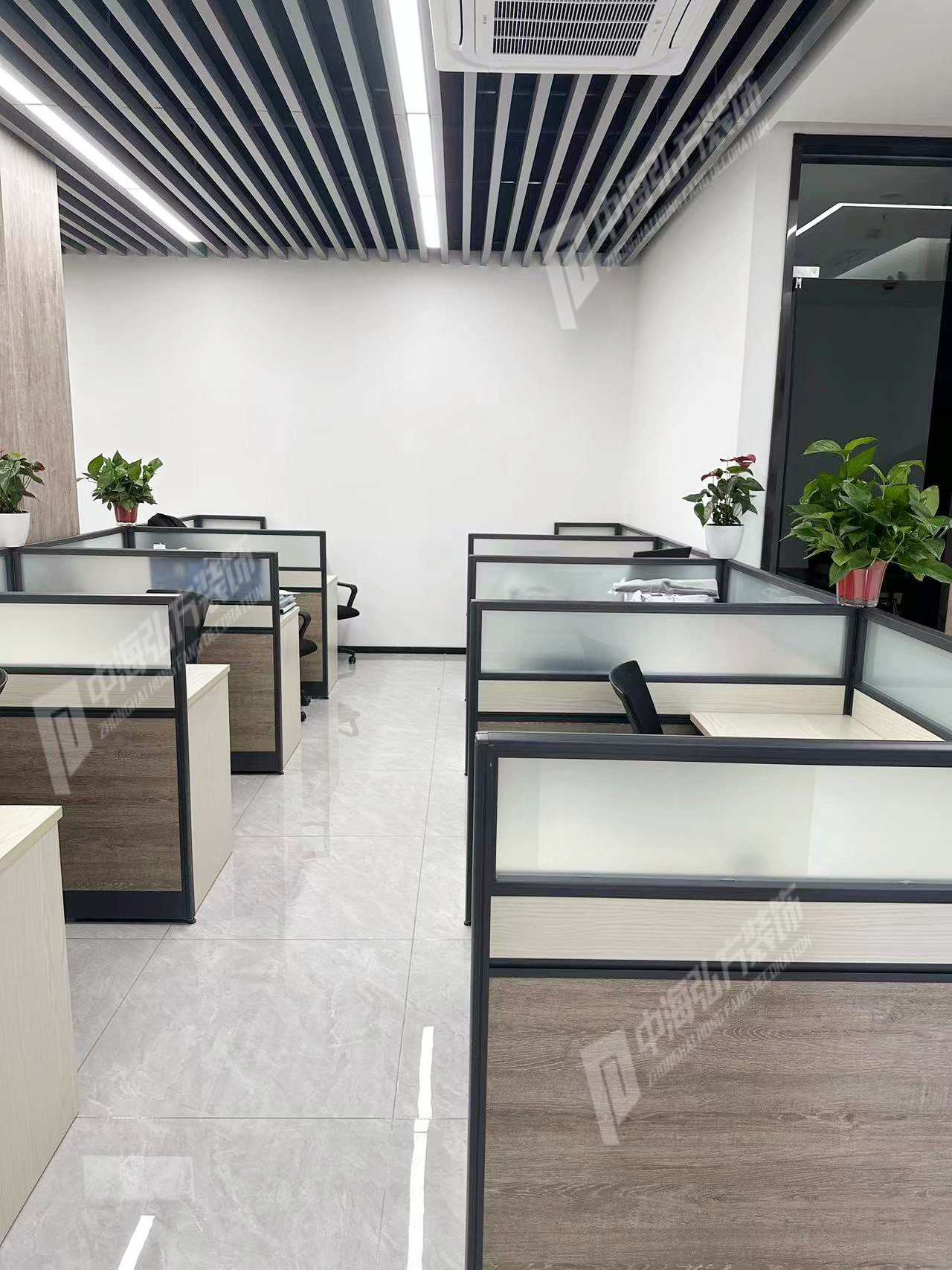 愚工智能辦公室裝修完工實(shí)景圖(圖5)